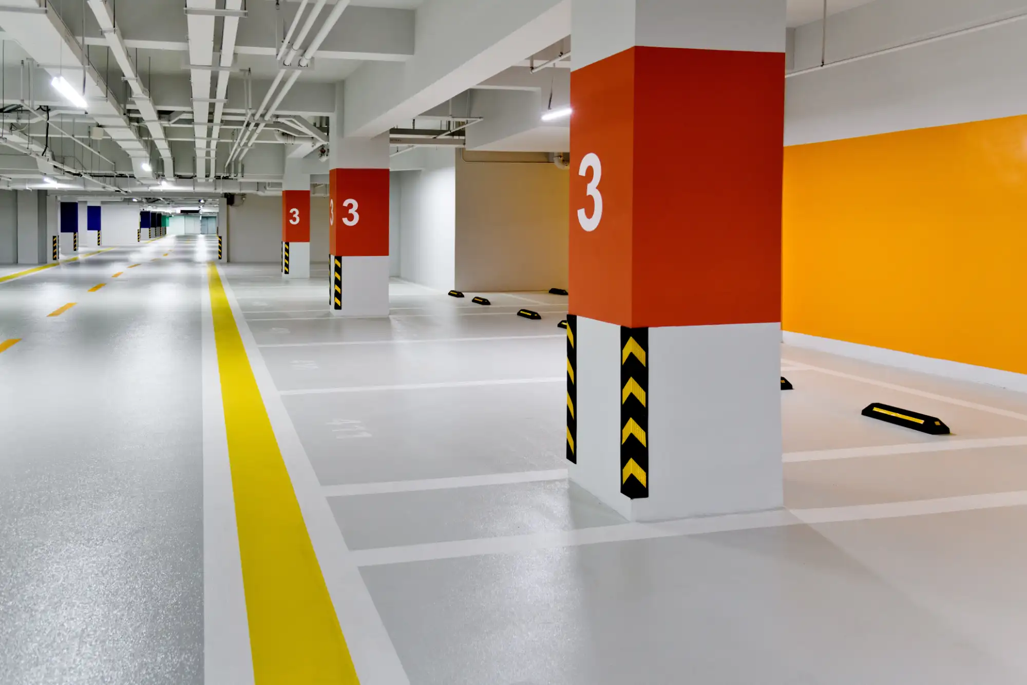 Peinture de marquage parking